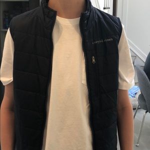 Light weight puffer vest